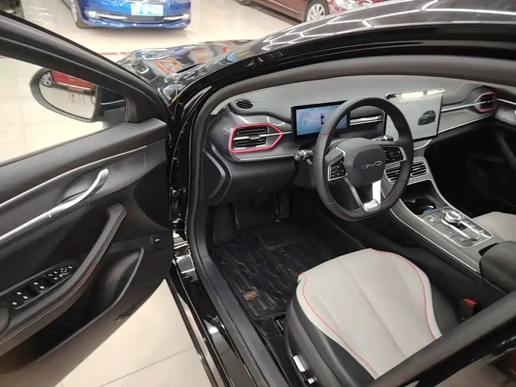 BYD Destroyer 05 2022 2022 DM-i 120KM Premium