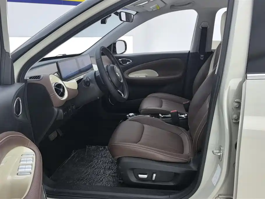 Фото 9 - Wuling Motors Wuling Bingo