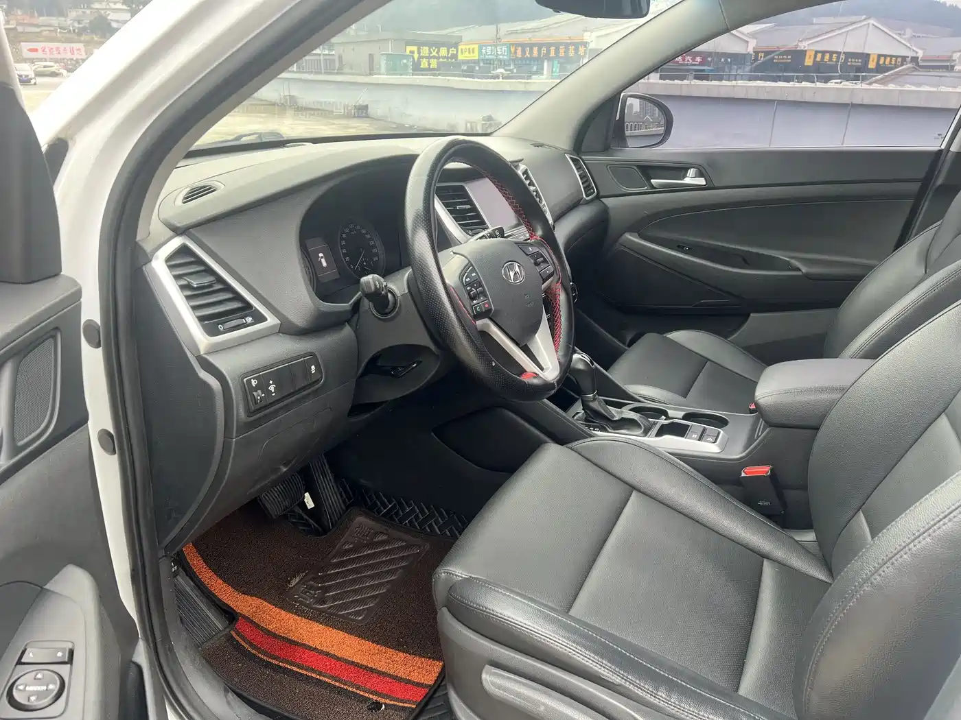 Hyundai Tucson 2015 1.6T Dual Clutch 2WD Smart фото 9