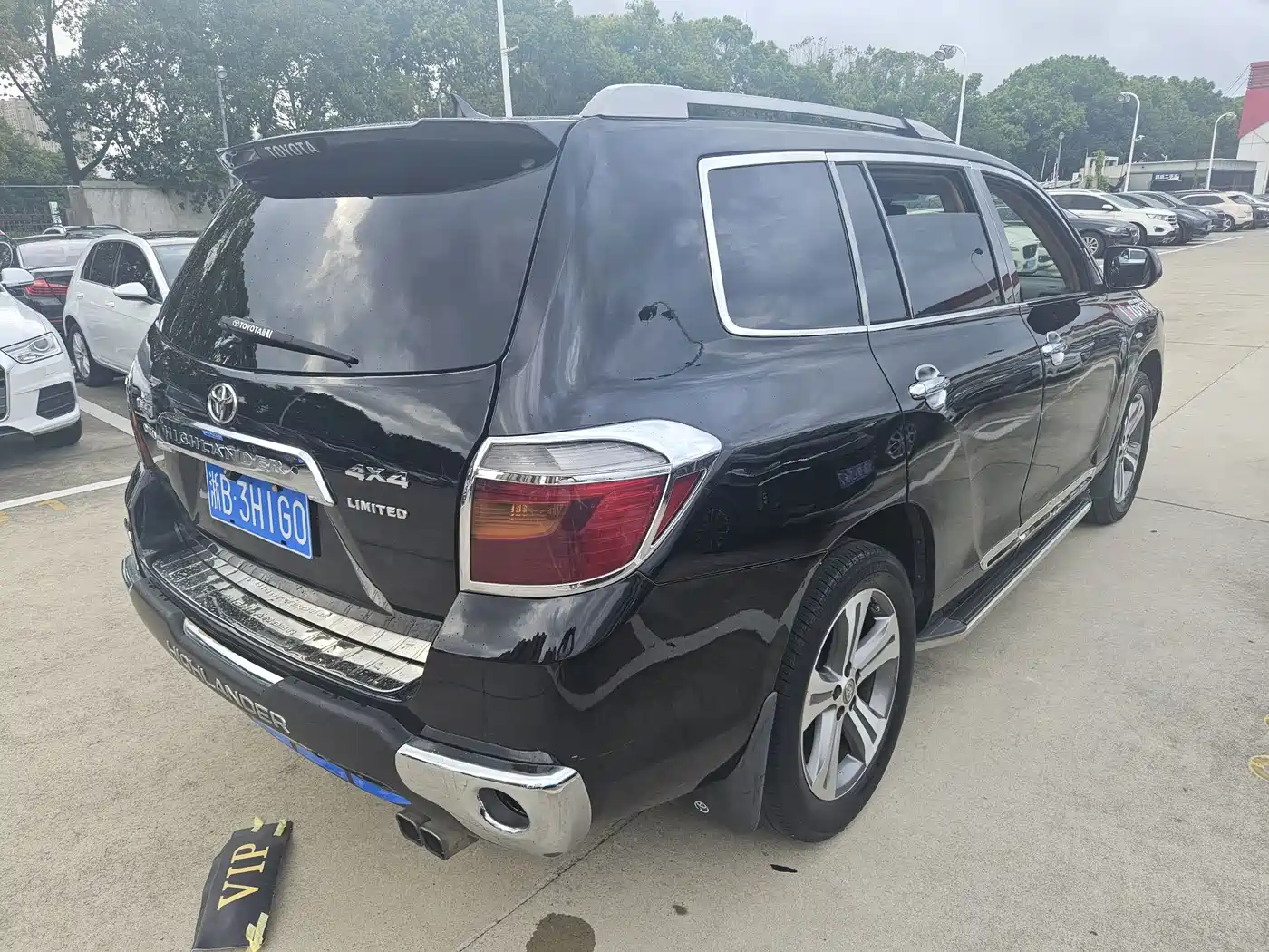Toyota Highlander 2010 2009 2.7L 2WD 7-seater Luxury Edition
