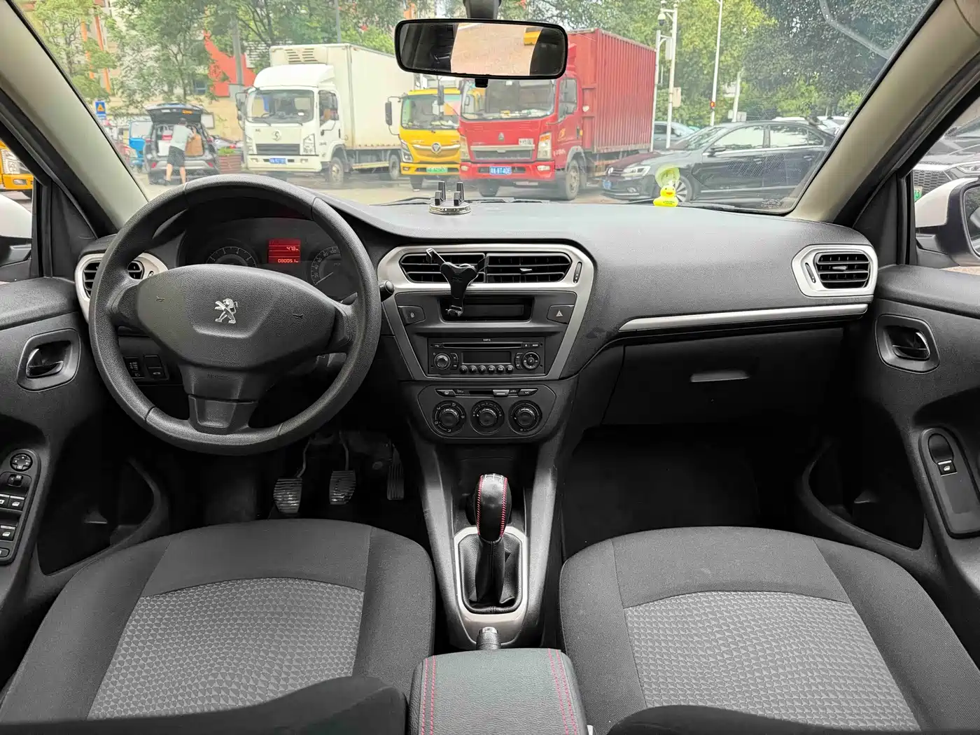 Peugeot 301 2014 2014 1.6L Manual Comfort Edition