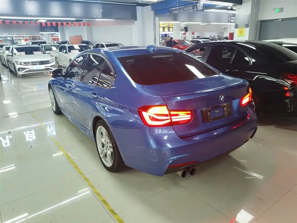 BMW 3 Series 2019 320i M Sport Package фото 5
