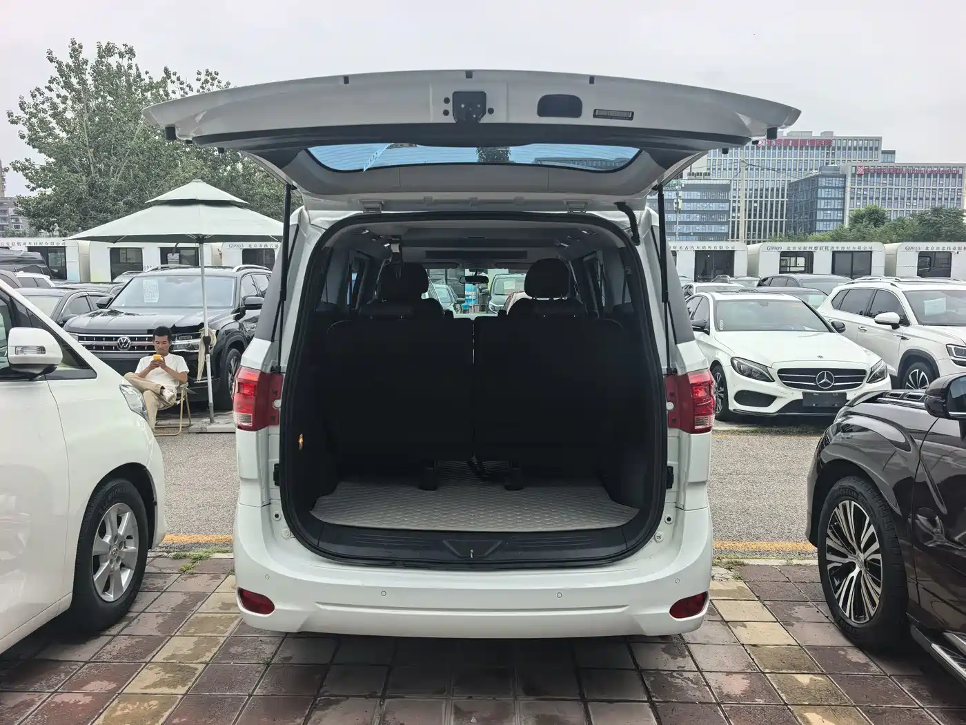 SAIC Maxus Maxus G10 2017 2016 2.0T Automatic Executive Edition