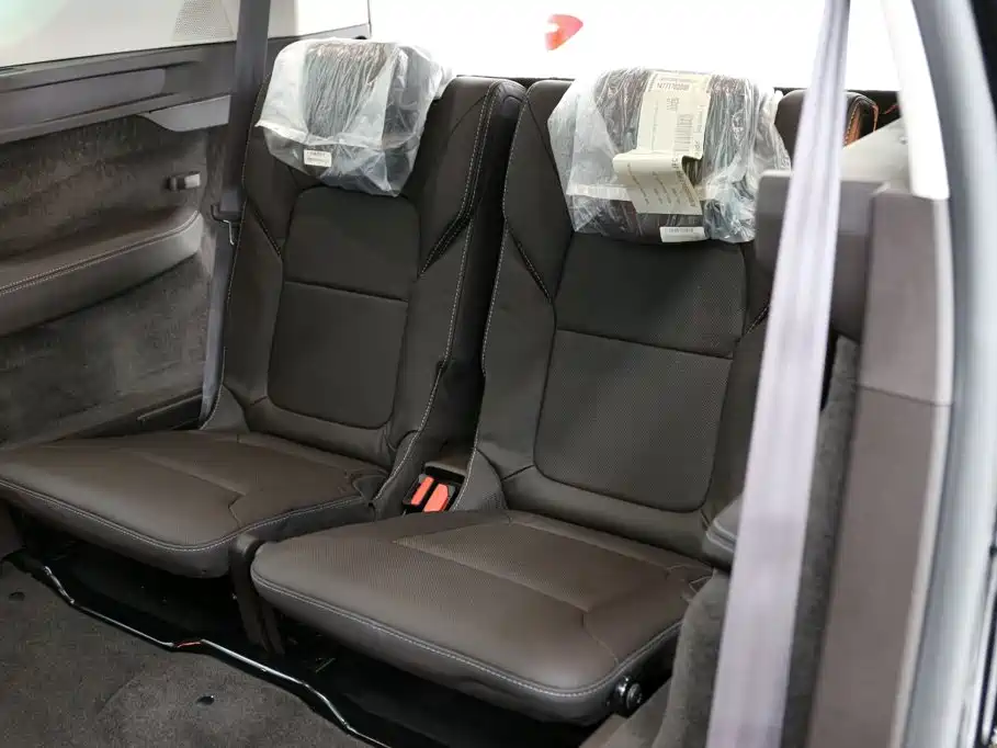 Renault Espace Classic 2018 2018 Model TCe 300 Elegant Paris Edition
