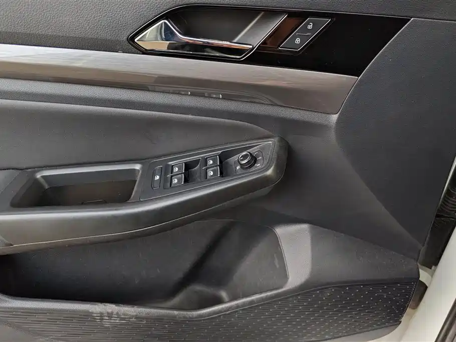 Volkswagen Bora 2021 280TSI DSG Elite Smart Edition фото 7