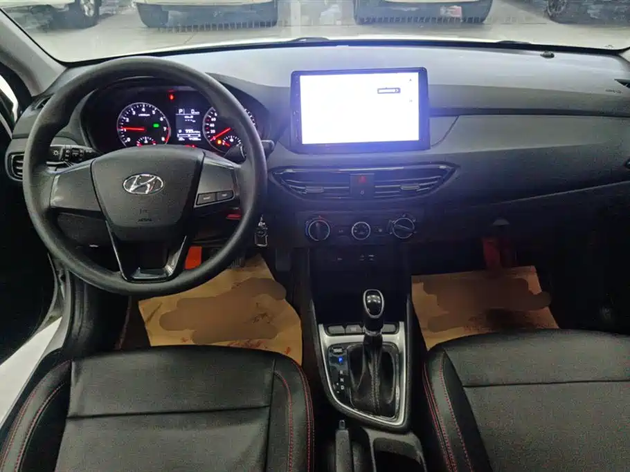 Hyundai Elantra 2018 1.6L Auto Joy GL (China V) фото 12
