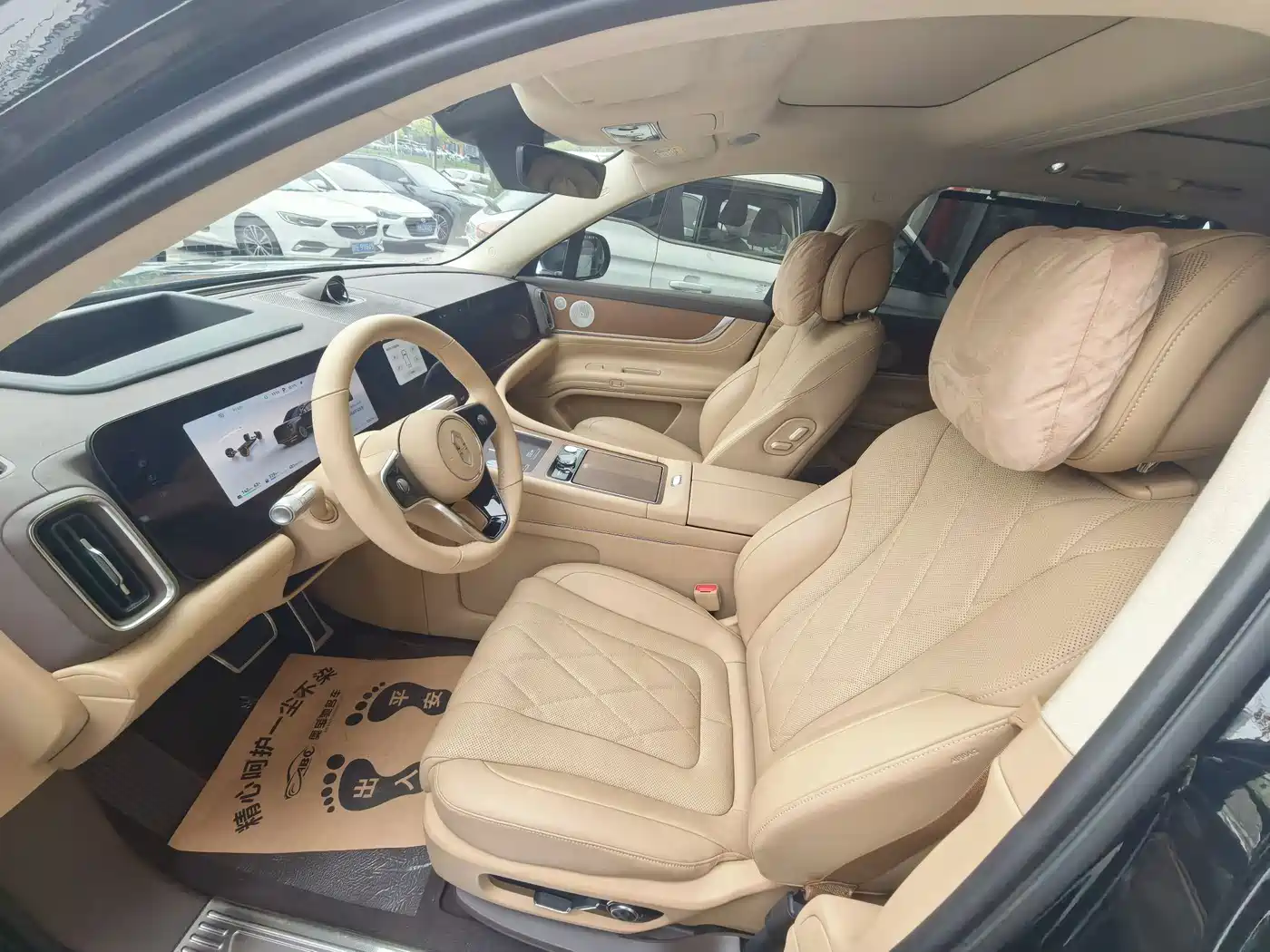 AITO Wenjie AITO M9 2024 Extended Range Ultra 42kWh 6-Seater фото 13