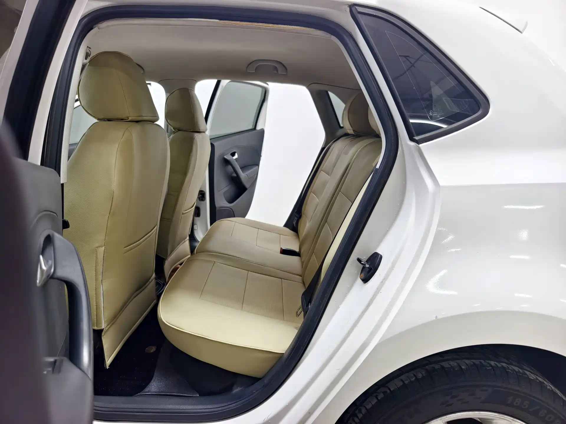 Photo 12 - Volkswagen Polo