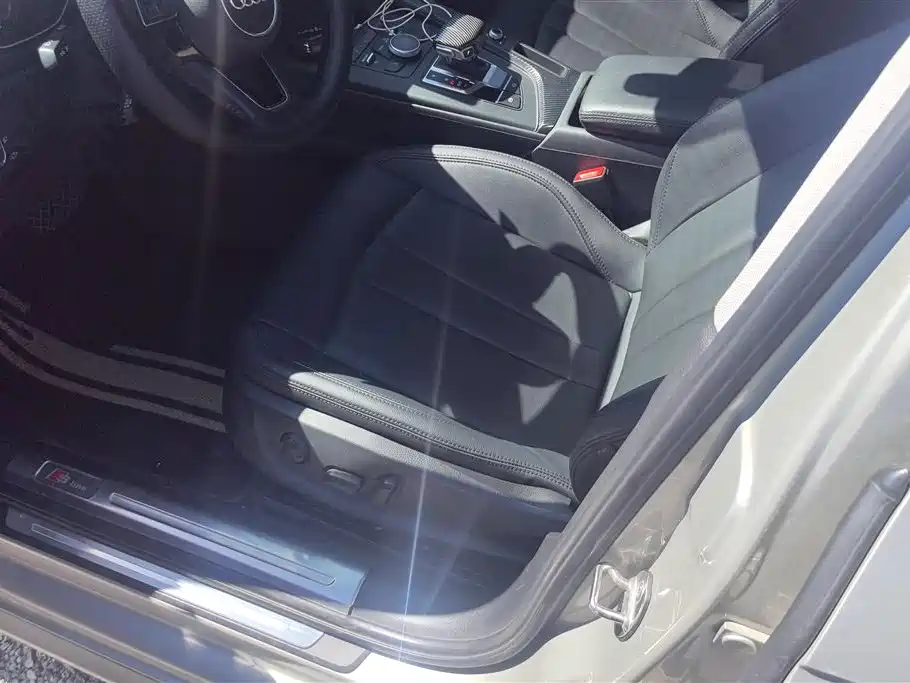 Audi A4L 2019 40 TFSI Progressive (China V) фото 9