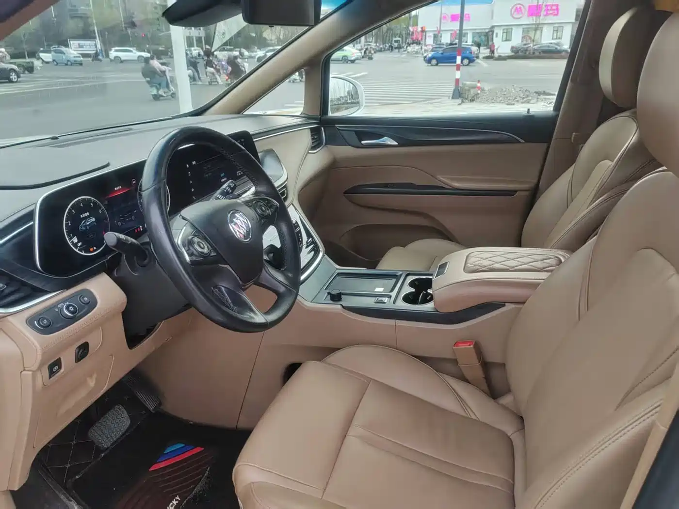 Buick GL8 2021 ES Landlord 653T Premium фото 4