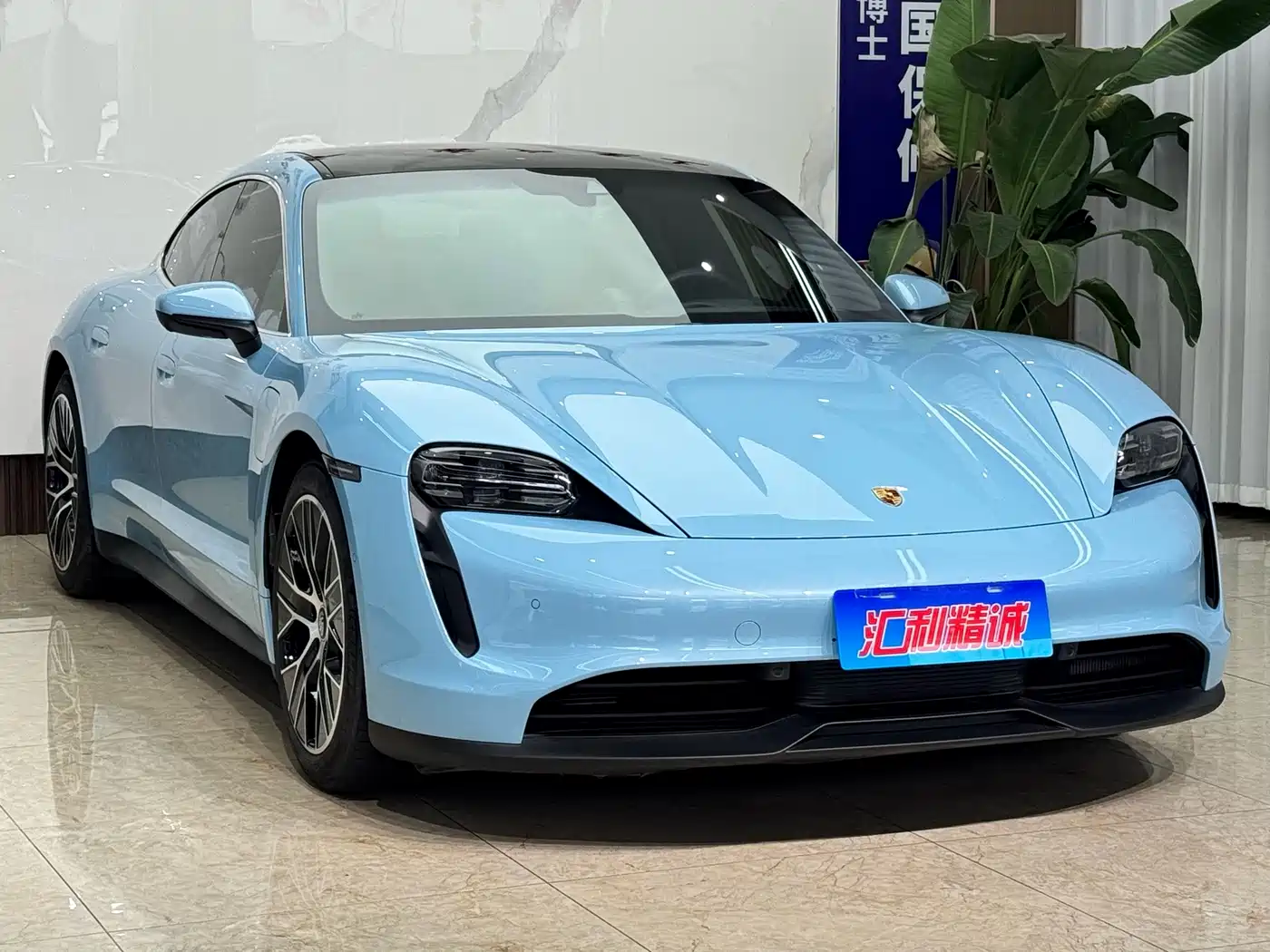 Porsche Taycan 2020 2019 Taycan 4S