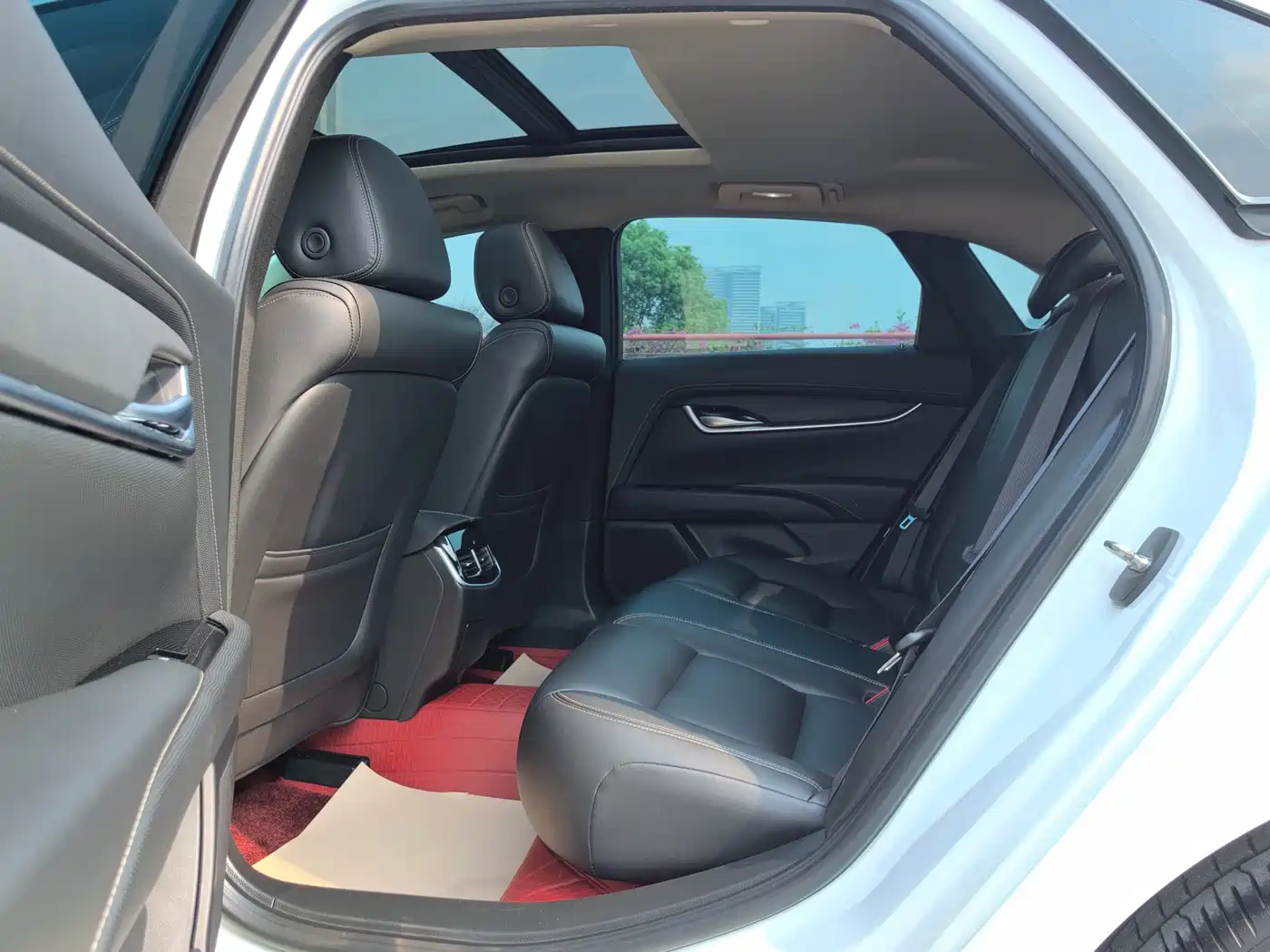 Cadillac XTS 2018 28T Technology фото 14