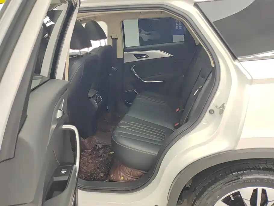 Bestune T77 2024 2023 1.5T Automatic Luxury