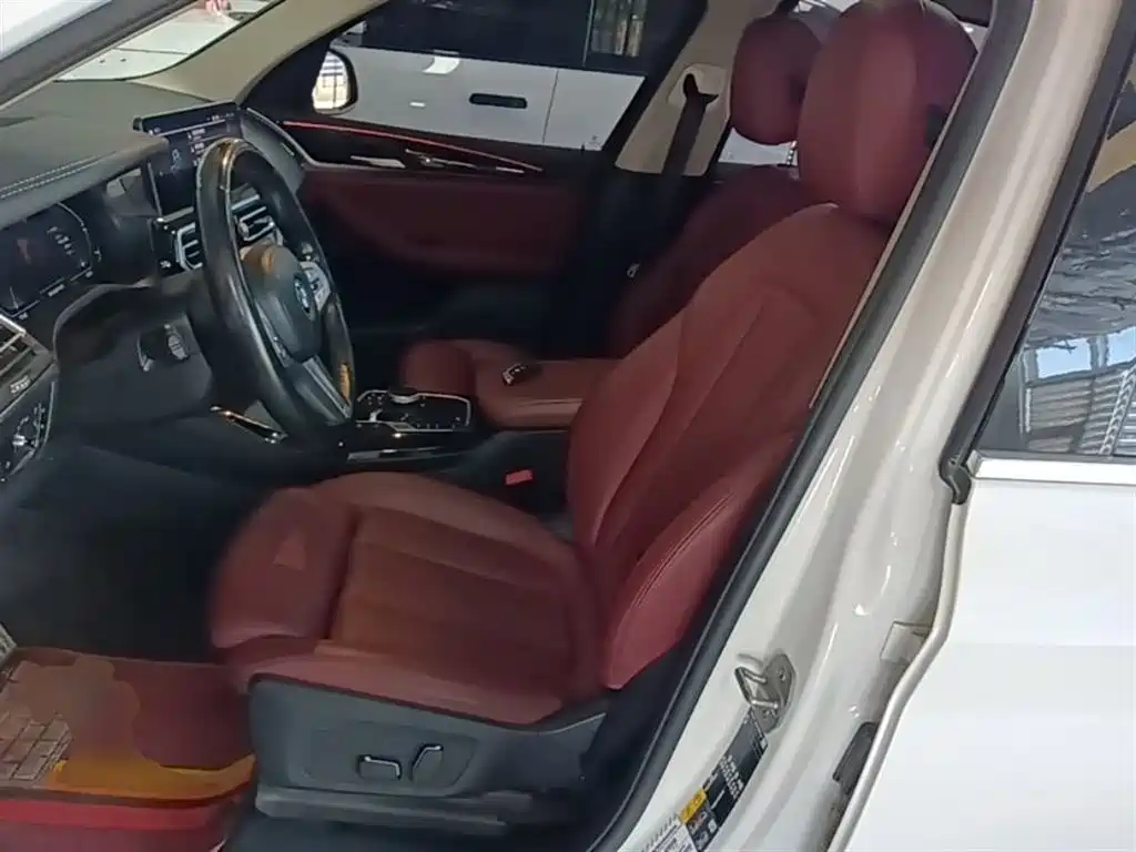 BMW iX3 2023 Leading Type фото 15