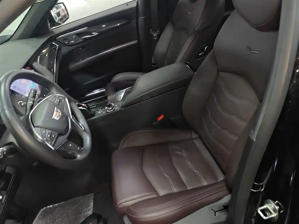 Cadillac CT6 2022 28T Premium фото 11