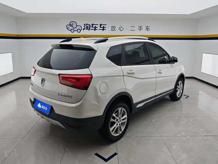 Baojun 560 2017 2016 1.8L Manual Value