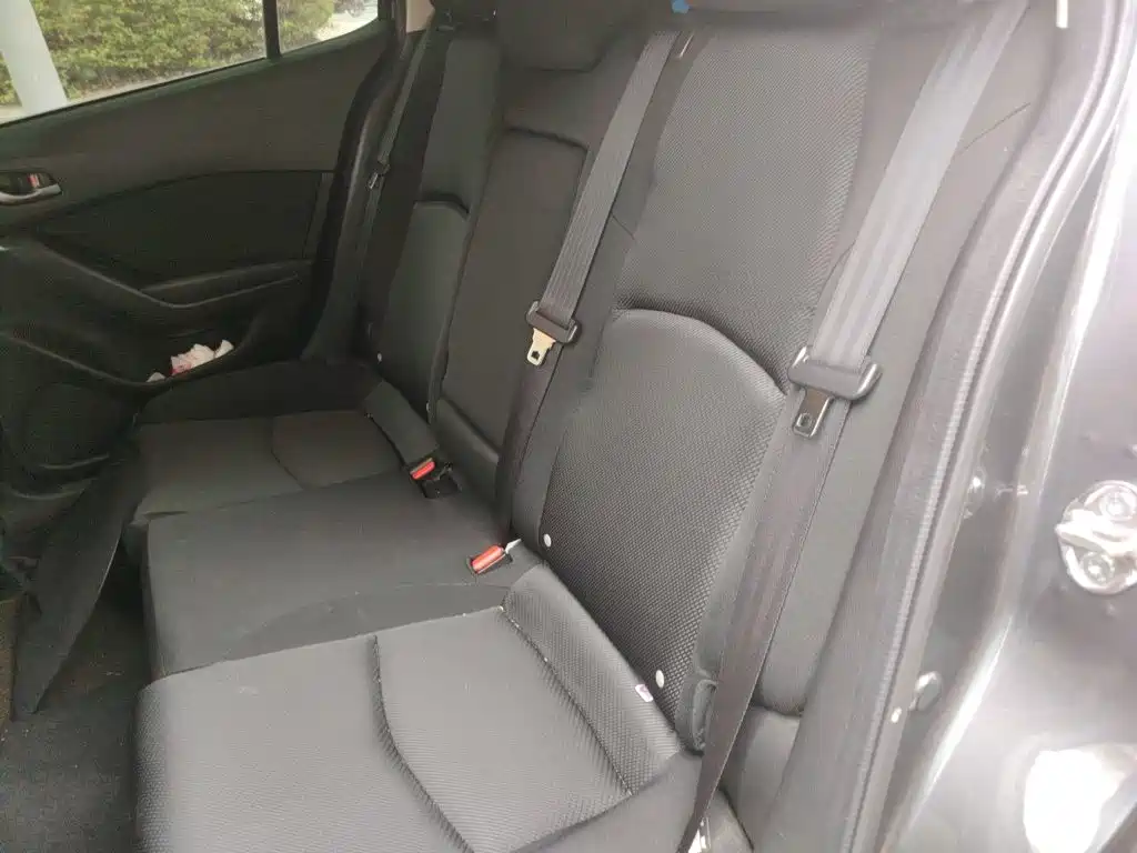 Photo 18 - Mazda Mazda 3
