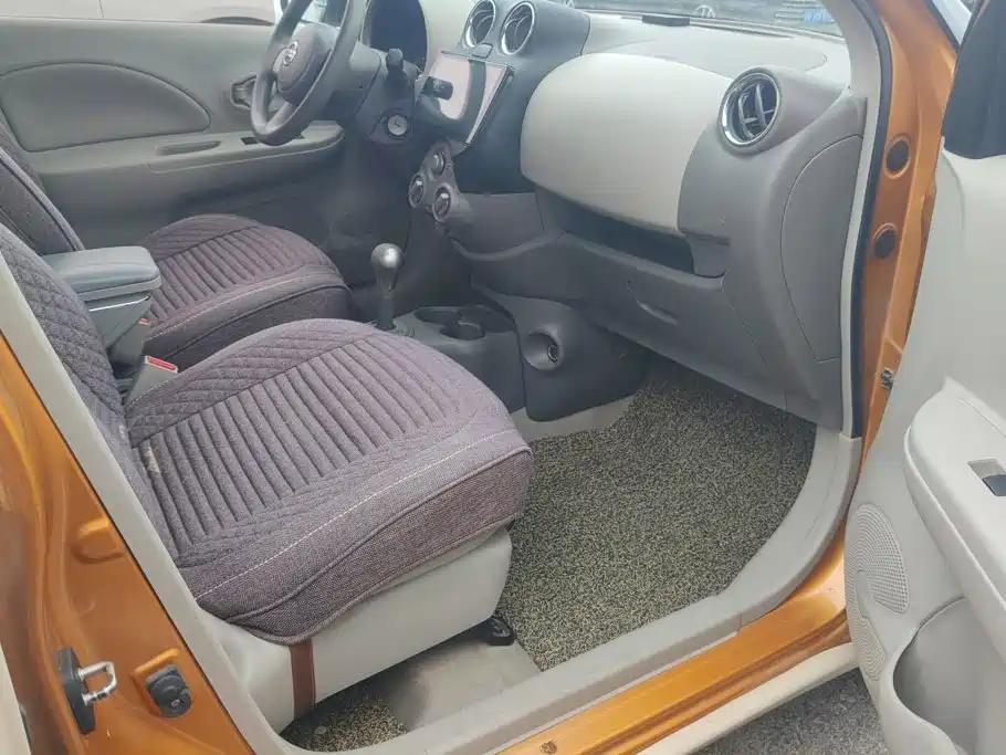 Nissan March 2014 2010 1.5L Automatic Easy Shine Edition