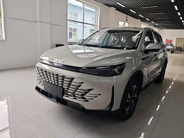 BAIC BEIJING 7 (X7)