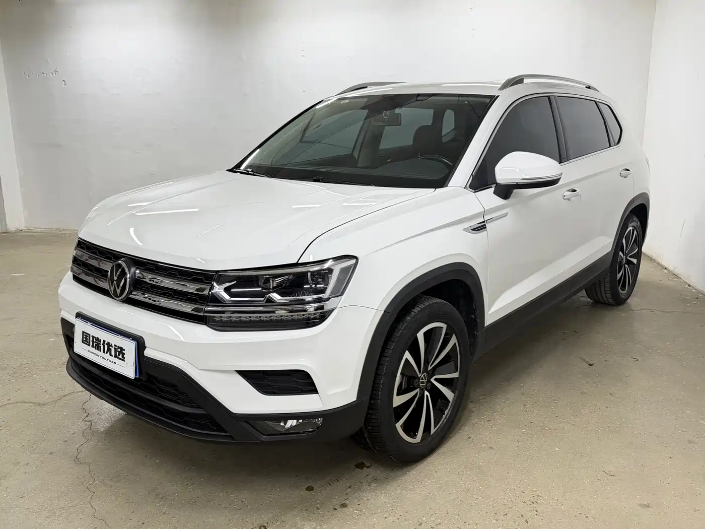  Volkswagen Tharu 2022 280TSI FWD Luxury Edition