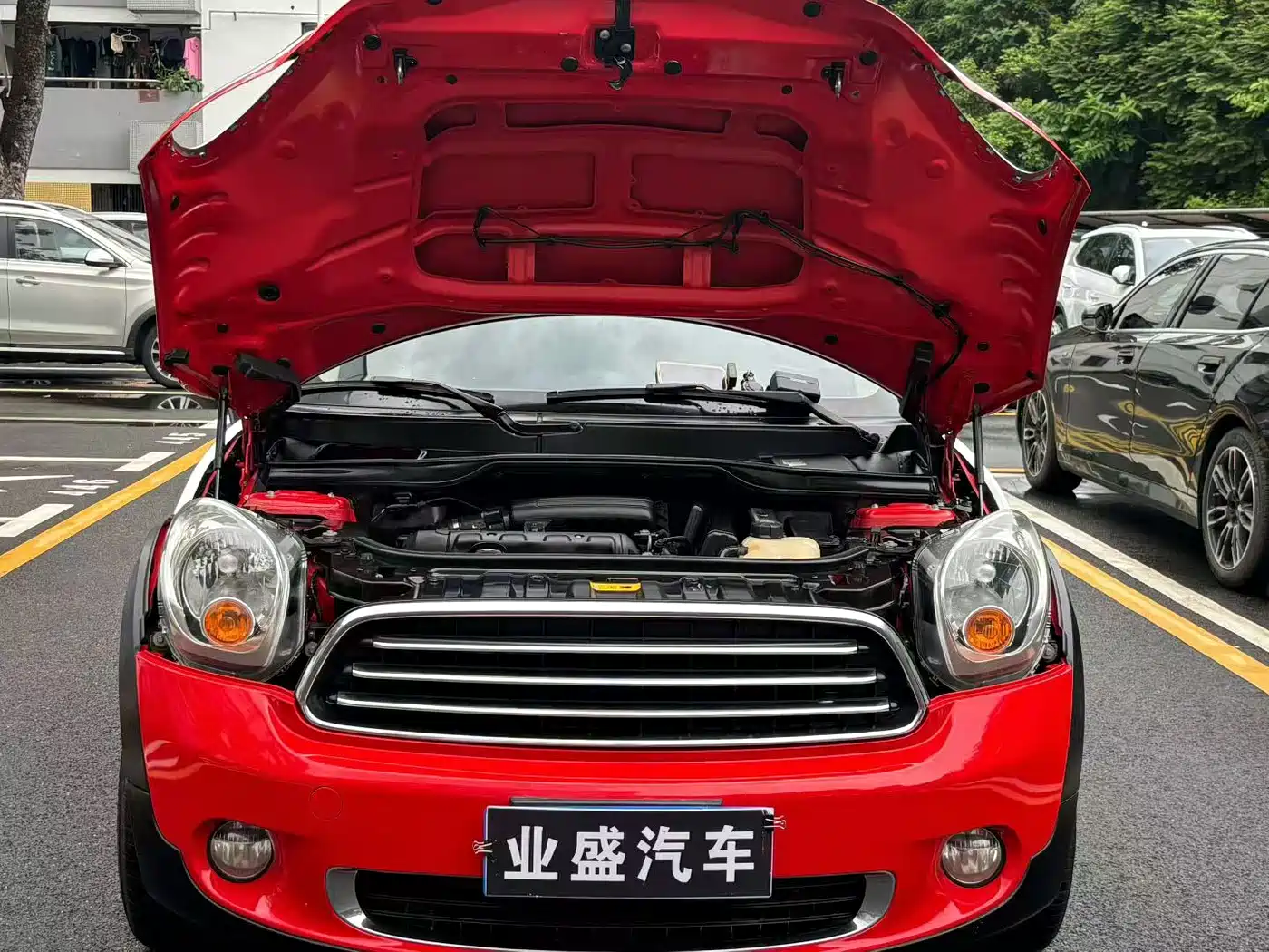 MINI COUNTRYMAN 2013 2011 1.6L ONE