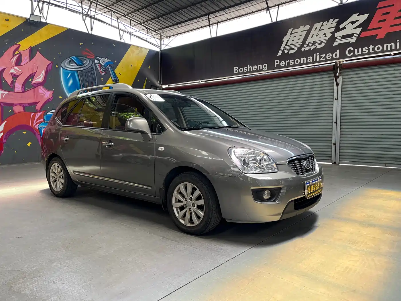 Kia Carens 2011 2.0L 7-seat Automatic Comfort фото 3