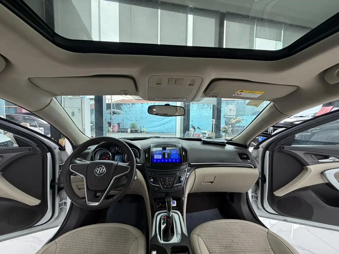 Buick Regal 2015 2.0L Leading Fashion Model фото 29