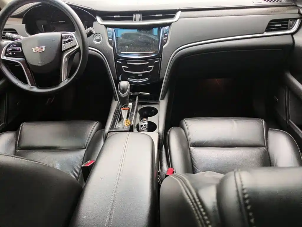 Фото 12 - Cadillac XTS