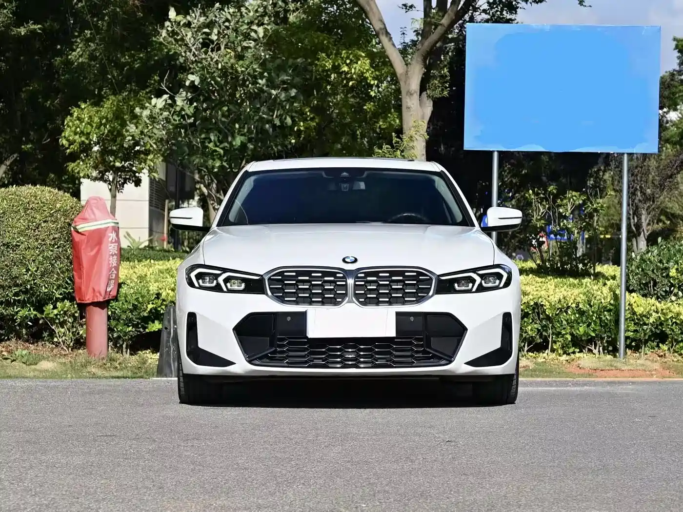 BMW 3 Series 2023 325i M Sport Package фото 2