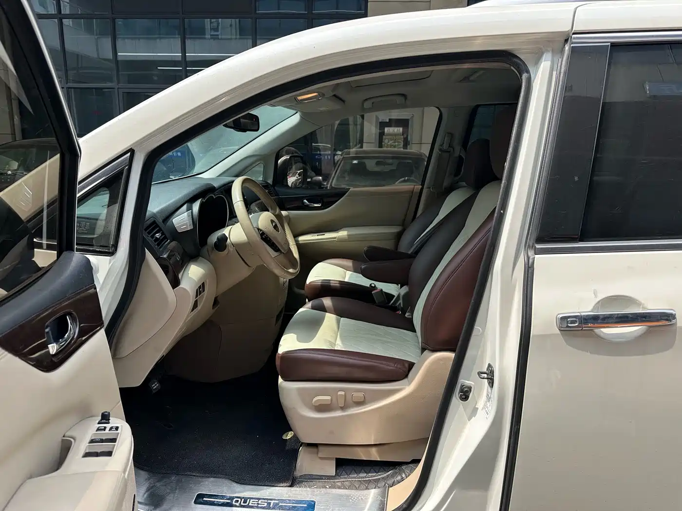 Nissan Quest 2017 2015 3.5L SL
