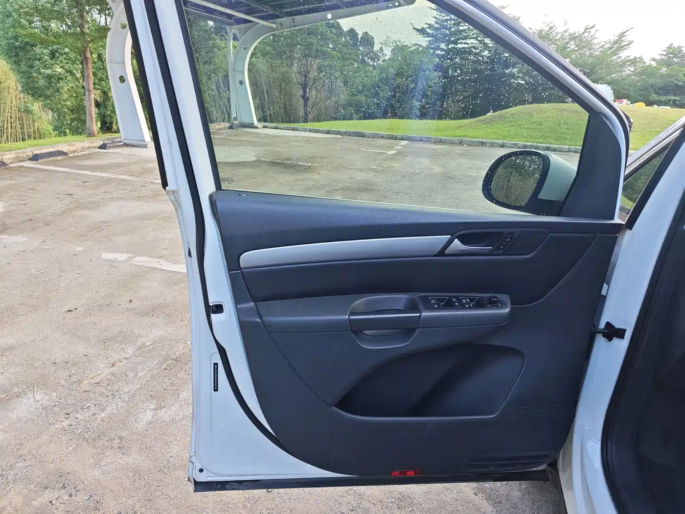 Volkswagen Sharan 2014 2014 2.0TSI Standard