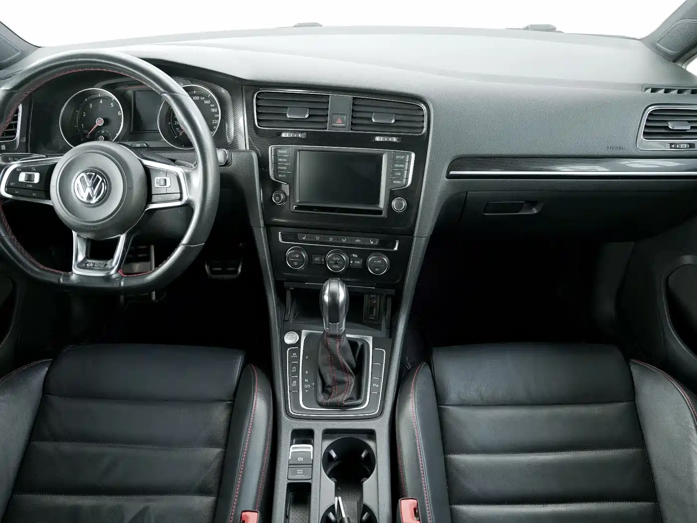 Volkswagen Golf GTI 2016 2.0TSI GTI фото 4