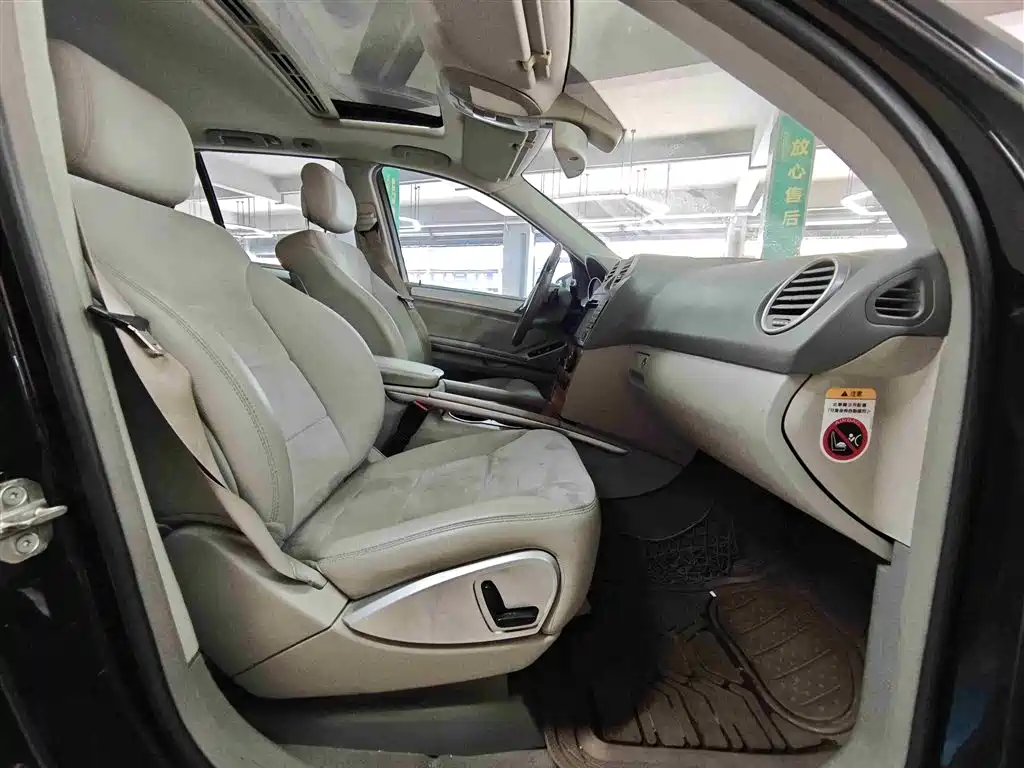 Mercedes-Benz M-Class 2010 ML 350 4MATIC Luxury фото 9