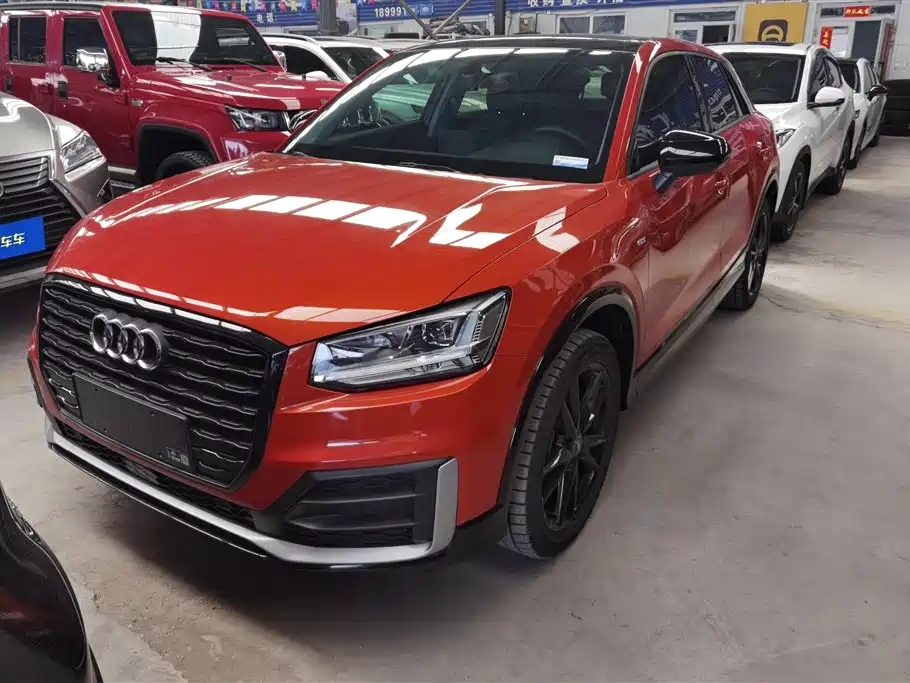 AUDI Q2L