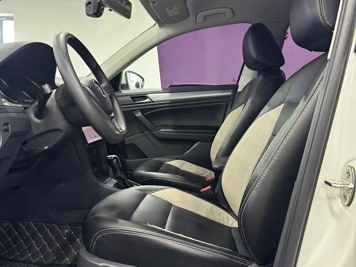 Volkswagen Bora 2016 Model 1.6L Automatic Fashion фото 8