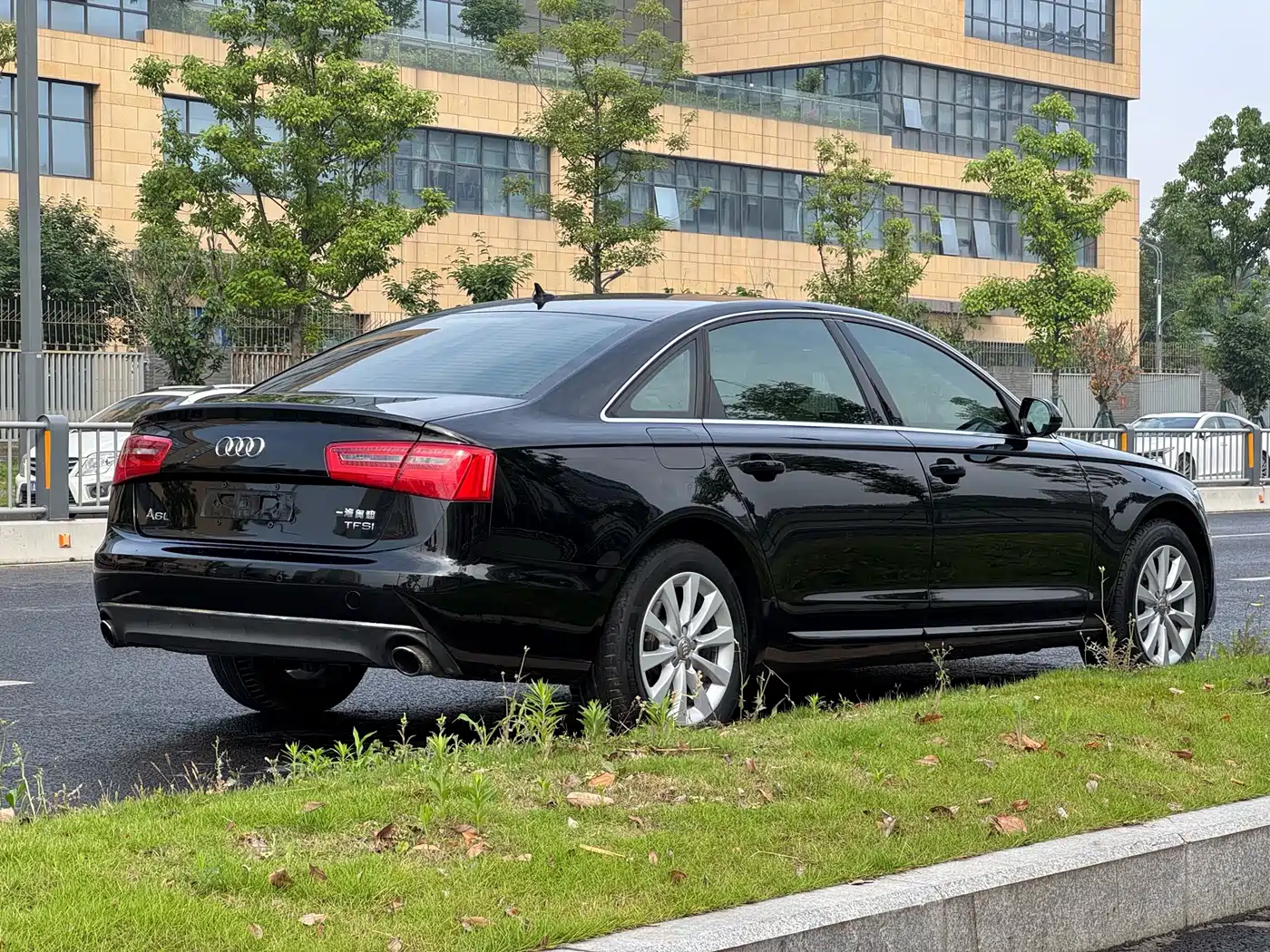 Audi A6L 2012 TFSI Standard фото 17