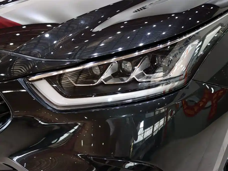 Toyota Crown Kluger 2022 2.5L HEV 4WD Premium Edition фото 7