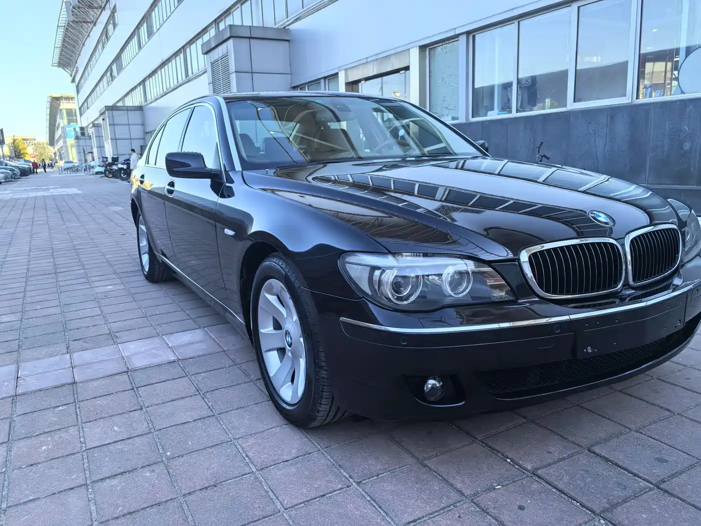 BMW 7 Series 2005 Model 750Li фото 2