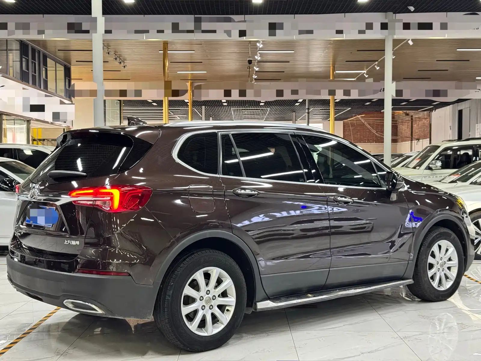 Фото 2 - Buick Envision Plus