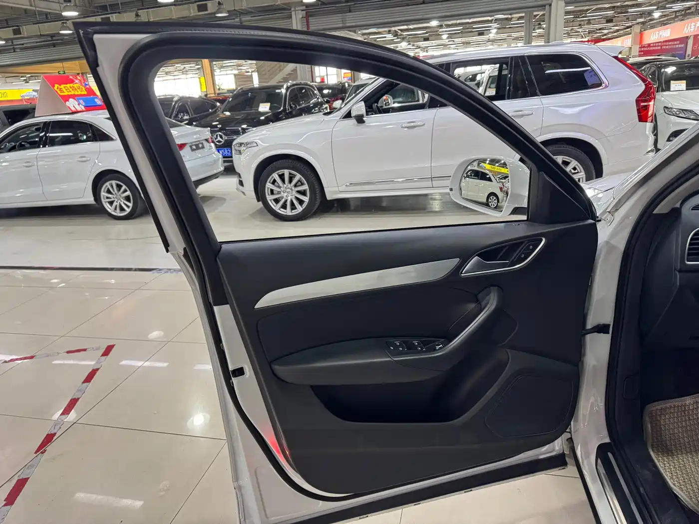 Audi Q3 2015 35 TFSI Comfort фото 17