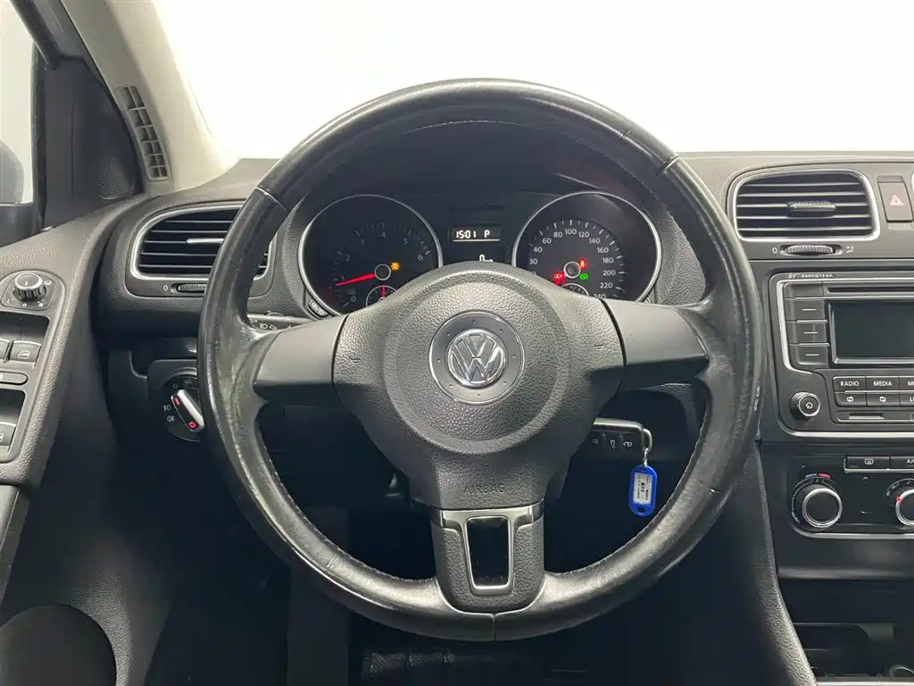 Volkswagen Golf 2012 1.6 Automatic Comfort Type фото 15