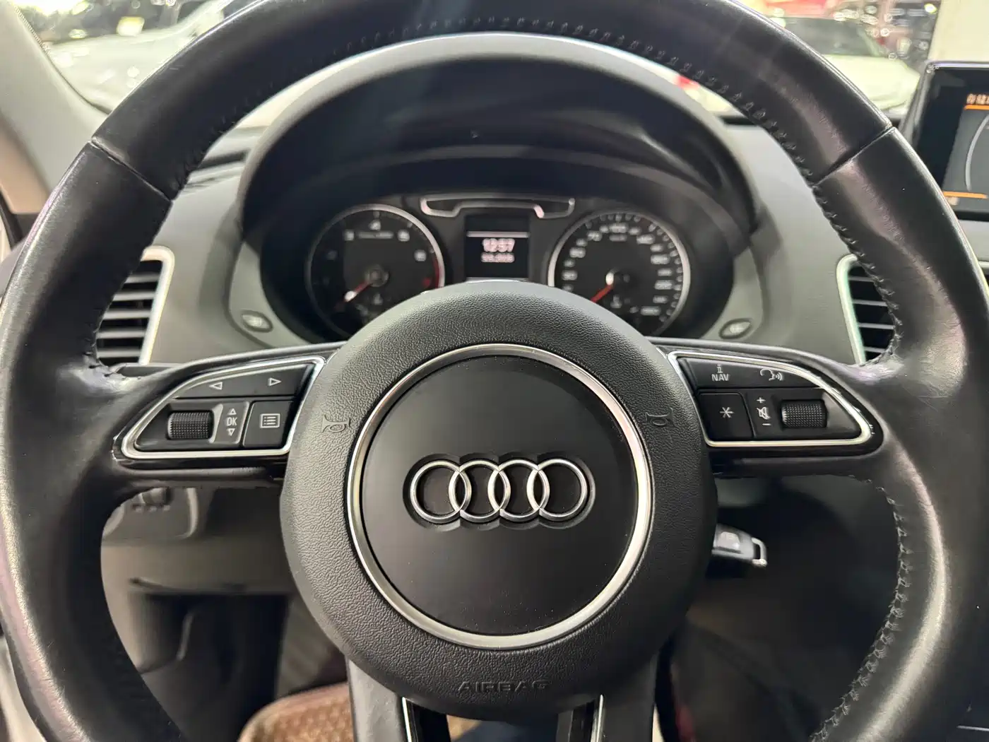 Audi Q3 2015 35 TFSI Comfort фото 13