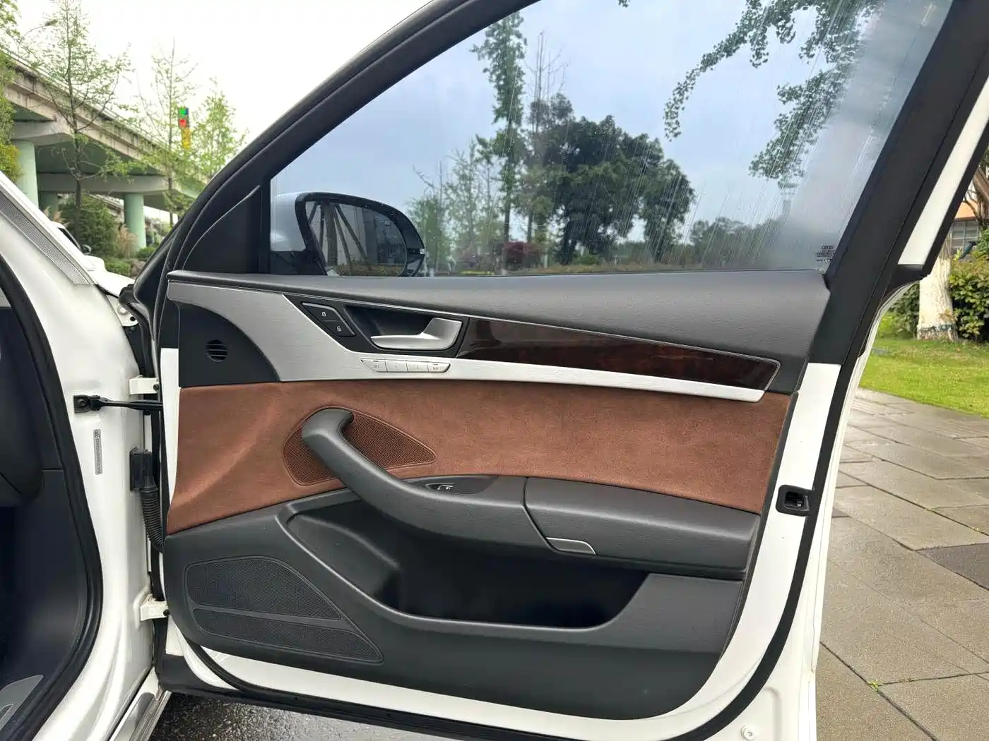 Audi A8 2014 A8L 45 TFSI quattro Comfort фото 13