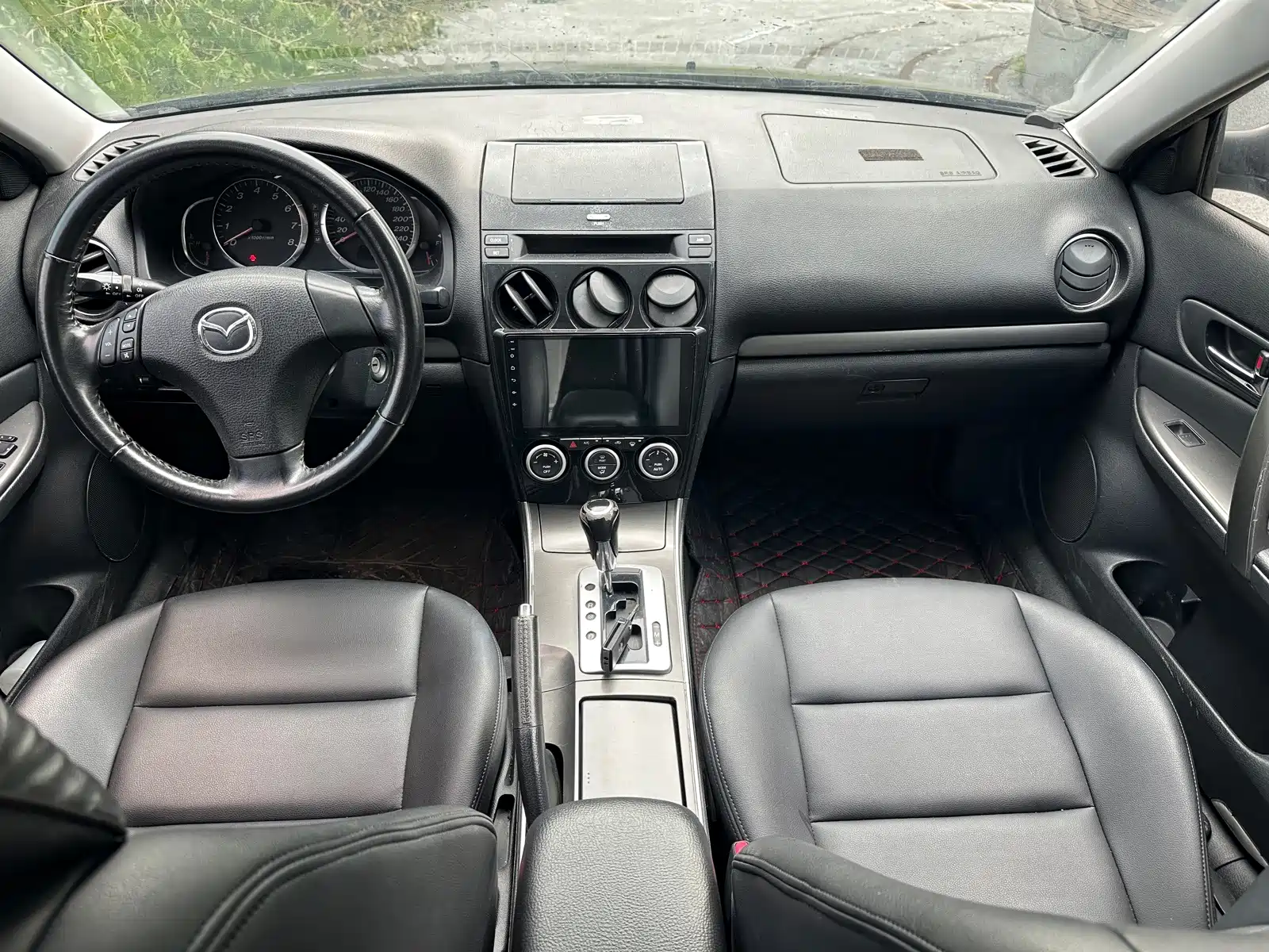 Photo 8 - Mazda 6