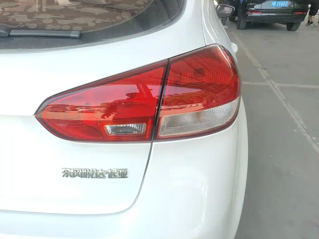 Kia K3S 2015 2014 1.6L Manual GL