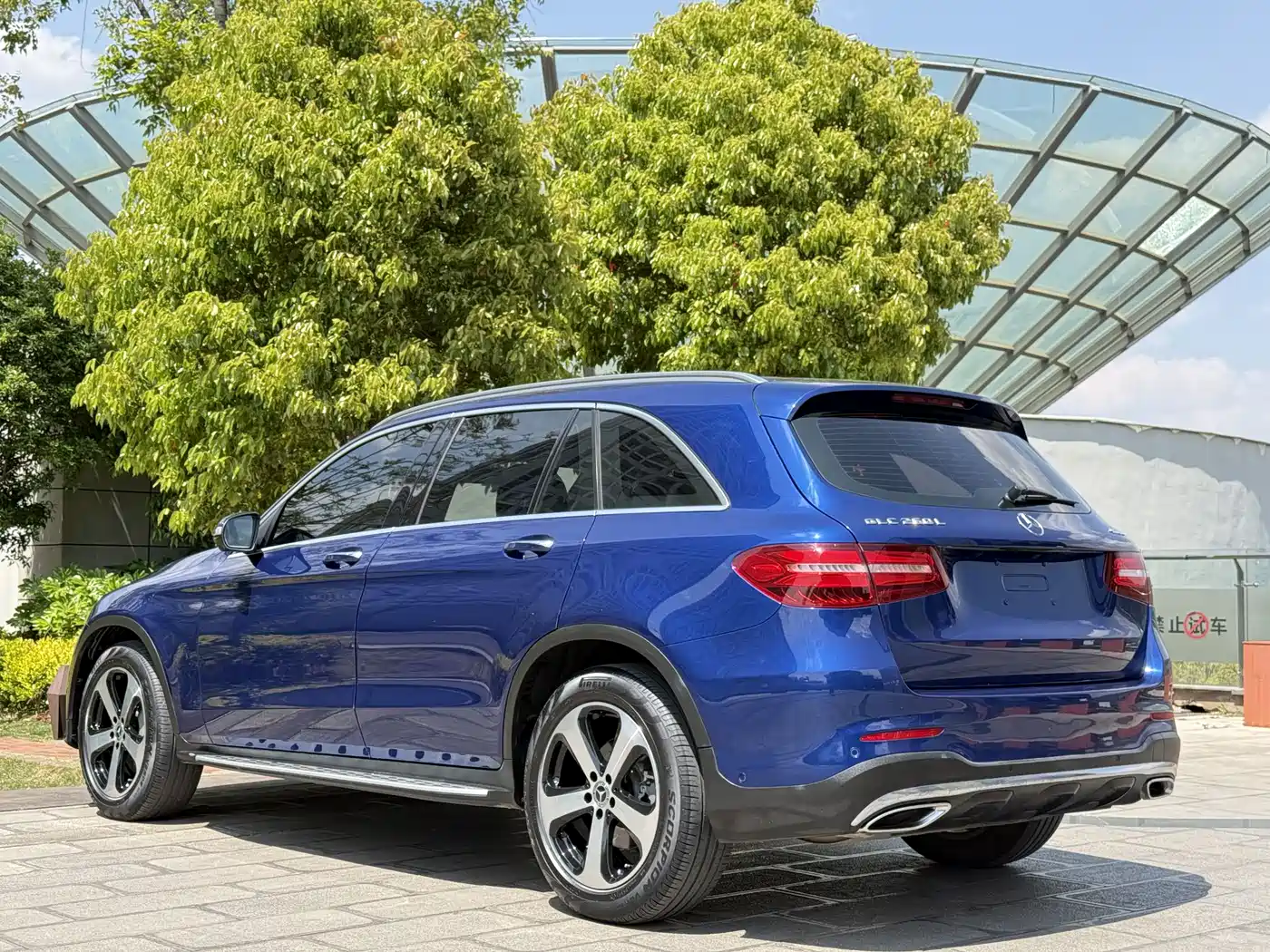 Mercedes-Benz GLC 2019 GLC 260 L 4MATIC Luxury фото 6