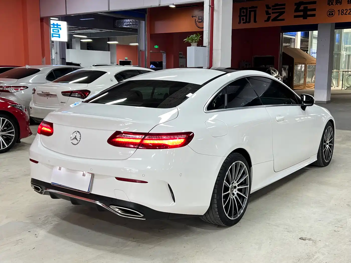 Mercedes-Benz E-Class (Import) 2019 E 200 Coupe фото 4