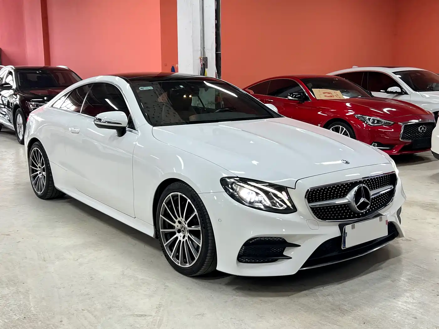 Mercedes-Benz E-Class (Import) 2019 E 200 Coupe фото 3
