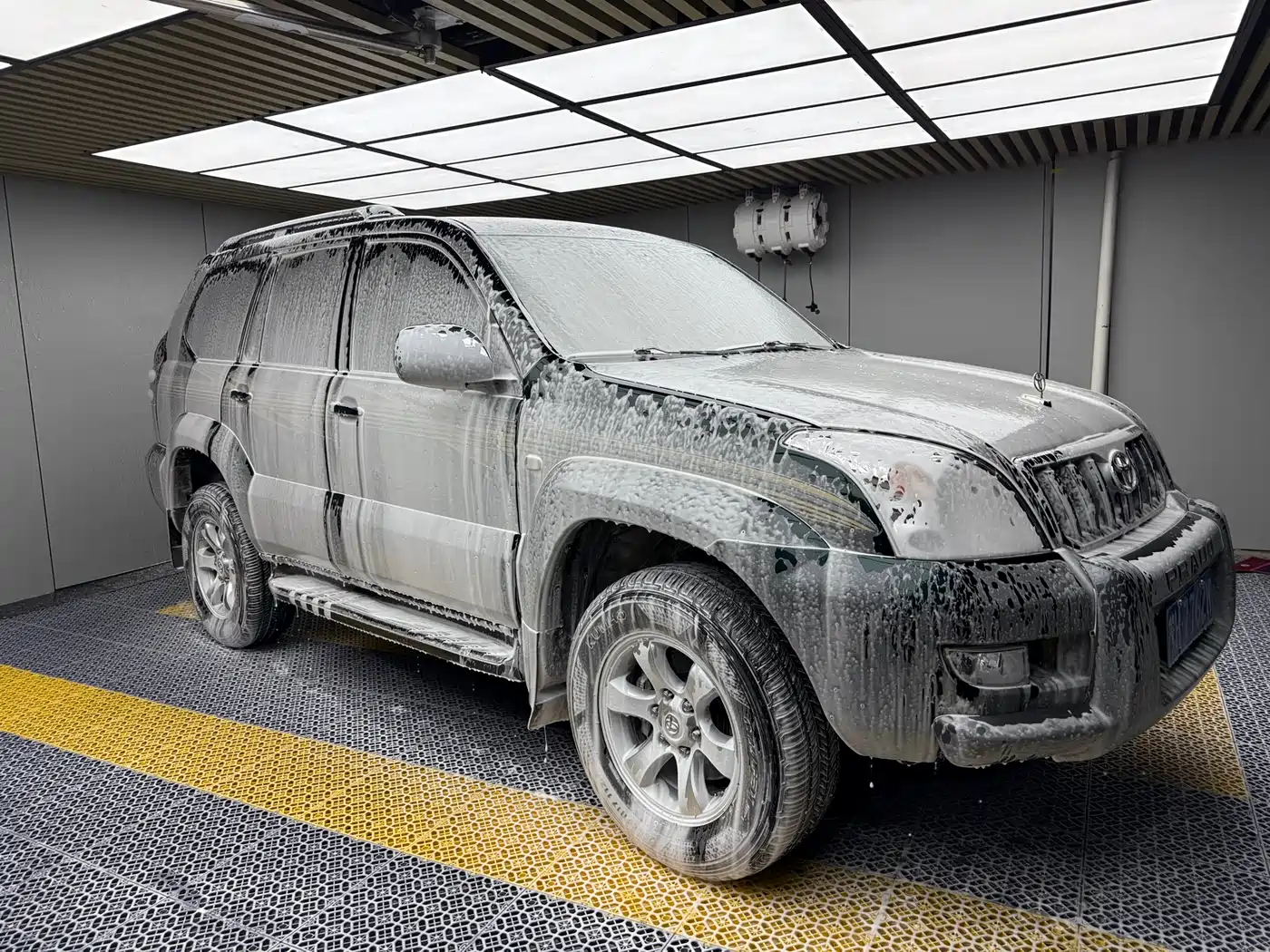 Toyota Prado (Import) фото 3