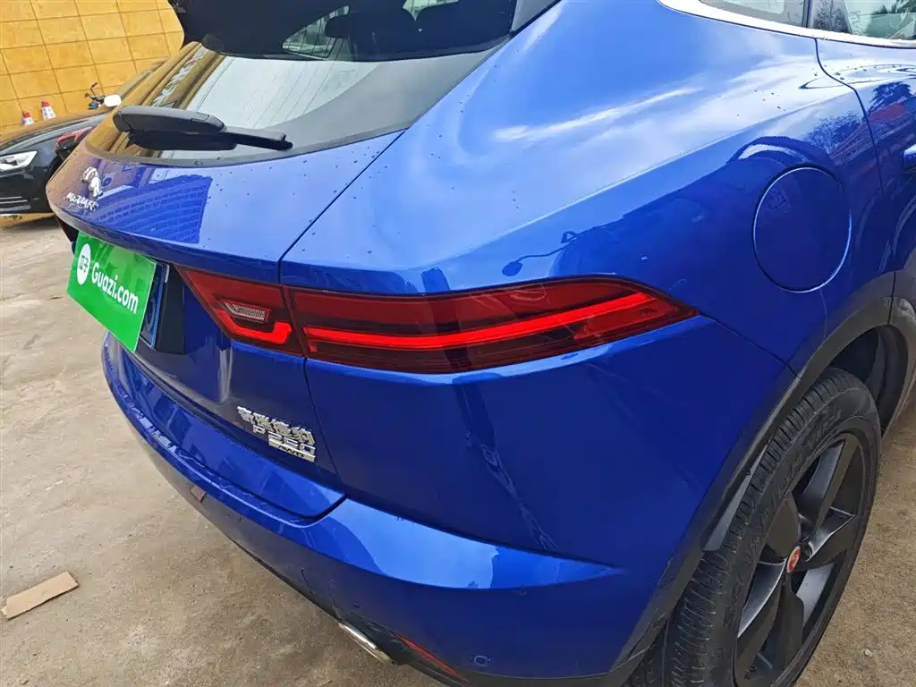JAGUAR E-PACE